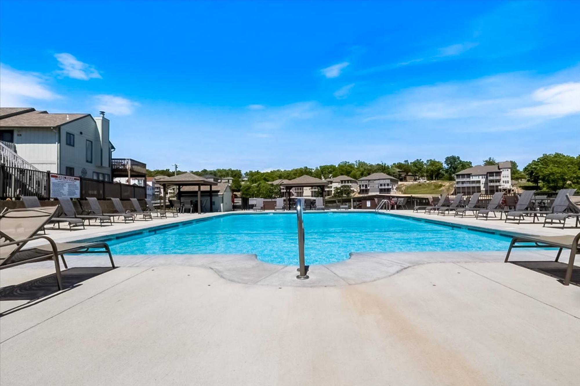 Full Moon Condo Lake Ozark Eksteriør bilde